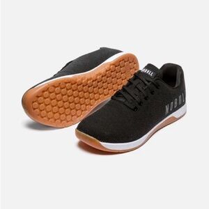 NOBULL women’s black/ white gum trainer 8.5
